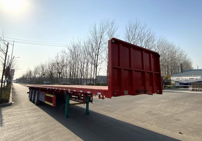 梁旭牌13米34.2吨3轴平板运输半挂车(MGY9400TPB)