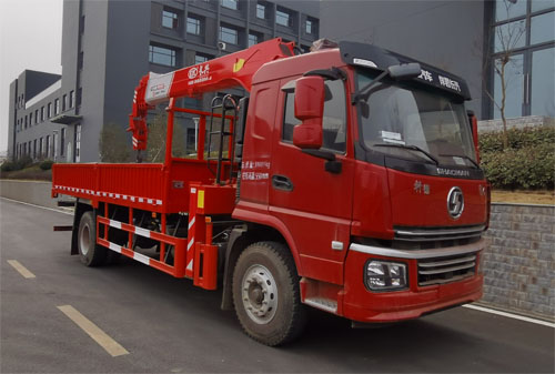 伴君長(zhǎng)興牌AAA5180JSQSX6隨車起重運(yùn)輸車公告圖片