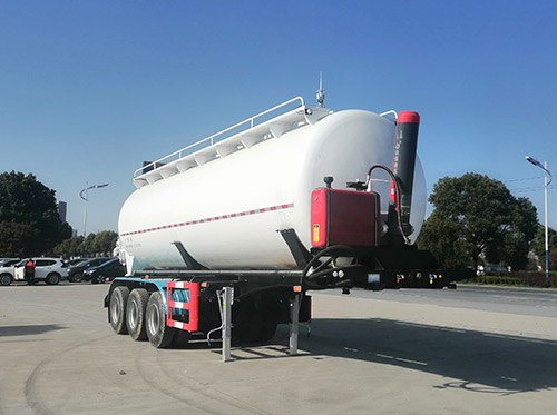 华威驰乐牌10.3米30.2吨3轴中密度粉粒物料运输半挂车(SGZ9409GFL)