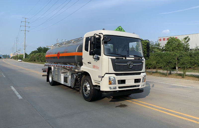 楚飛牌CLQ5181GJY6DA加油車(chē)公告圖片