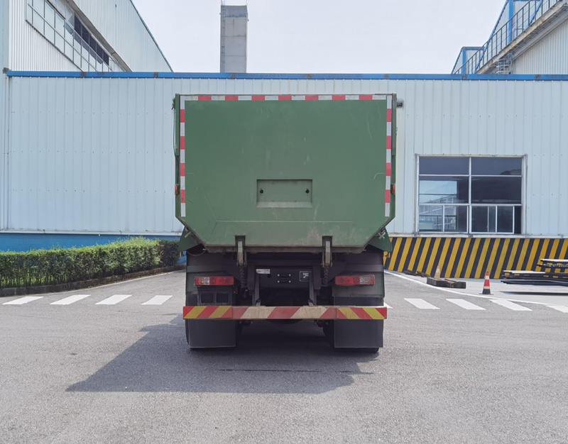 紅巖牌CQ5257ZLJEV09404自卸式垃圾車公告圖片