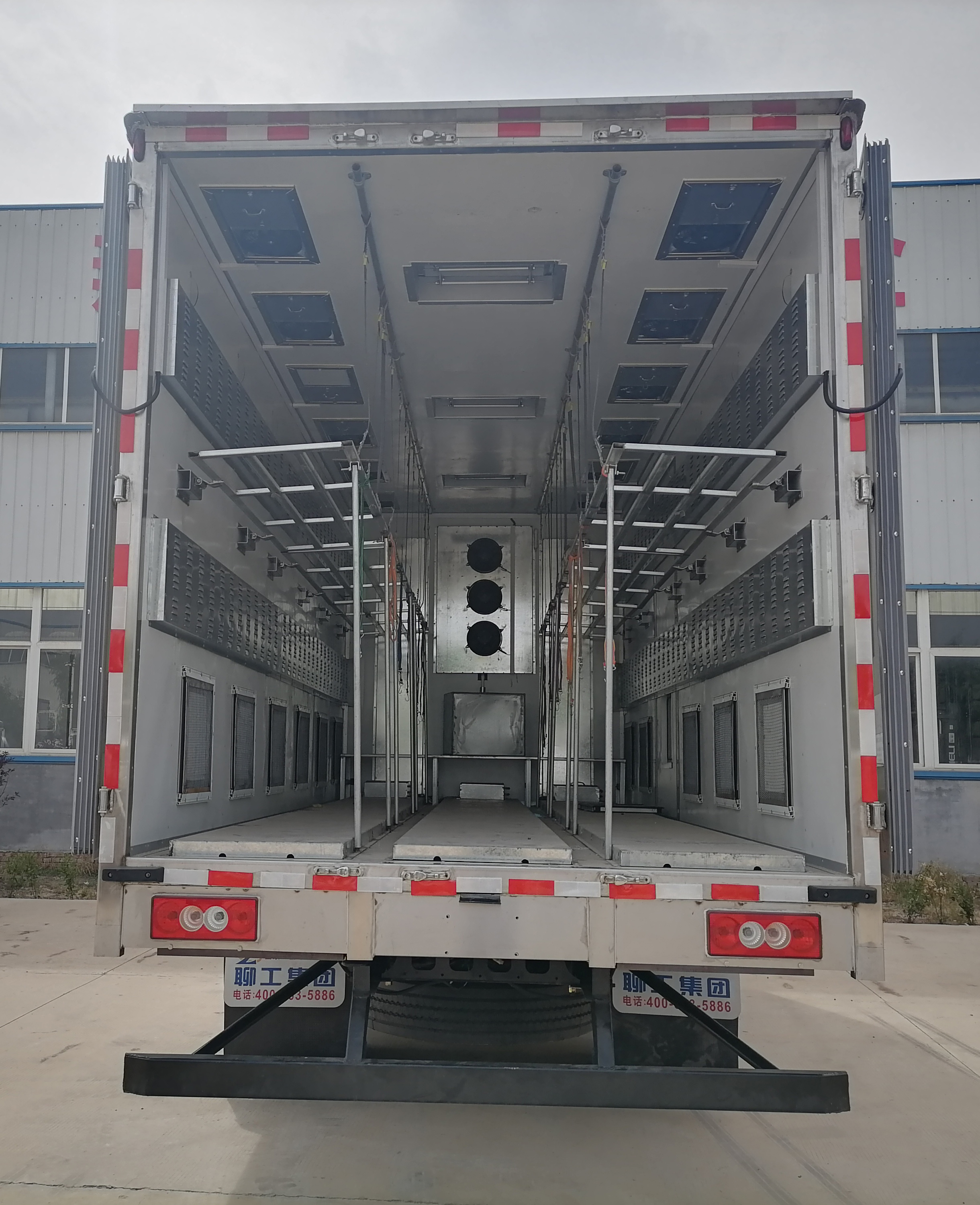 聊工牌HTL5160XCQ6BJ雛禽運(yùn)輸車公告圖片