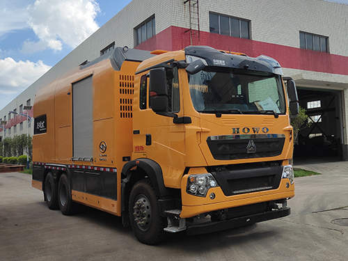 龍吸水牌FLG5200TPS87Z大流量排水搶險(xiǎn)車公告圖片