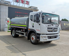 多功能抑尘车
