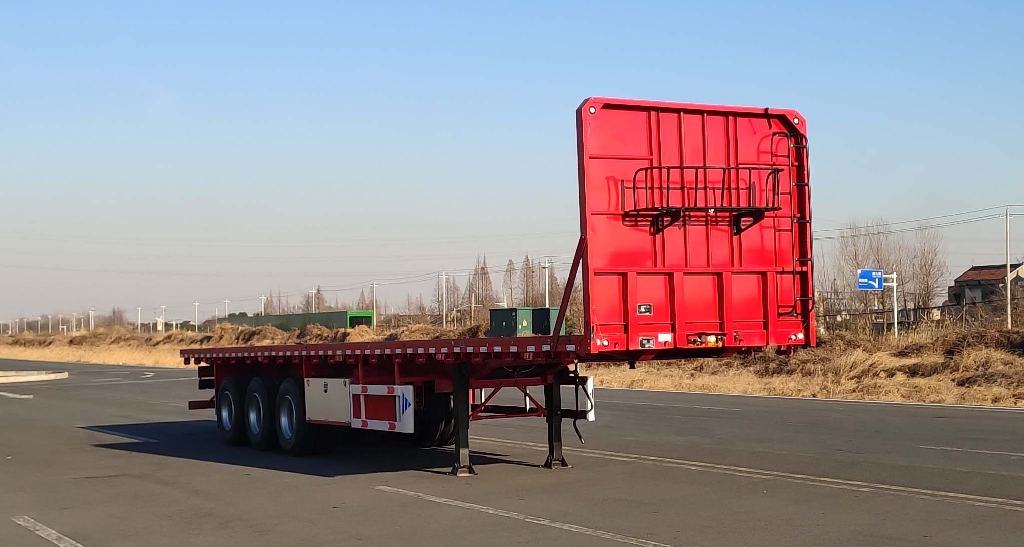 事业长兴牌13米33.8吨3轴平板运输半挂车(CXC9400TPB)