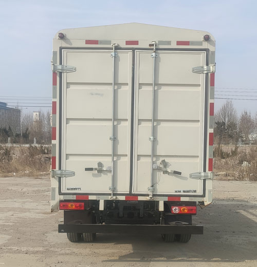 福田牌BJ5035CCY5PV5-15倉(cāng)柵式運(yùn)輸車公告圖片