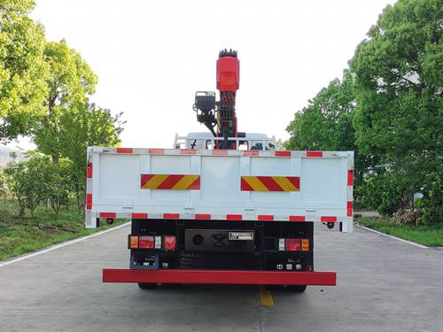 豪曼牌ZZ5258JSQM40FB0隨車起重運(yùn)輸車公告圖片