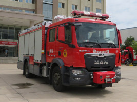 压缩空气泡沫消防车