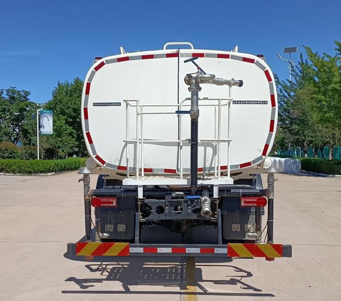 五征牌WZK5240GSSP78K6洒水车公告图片