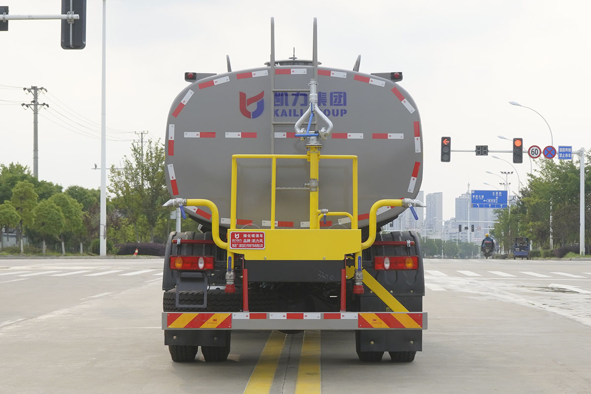 凱力風(fēng)牌KLF5182GPS6D綠化噴灑車公告圖片