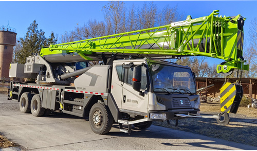 中聯(lián)牌ZLJ5337JQZ25V汽車起重機公告圖片