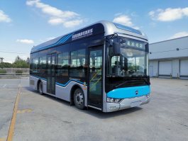 燃料电池低入口城市客车
