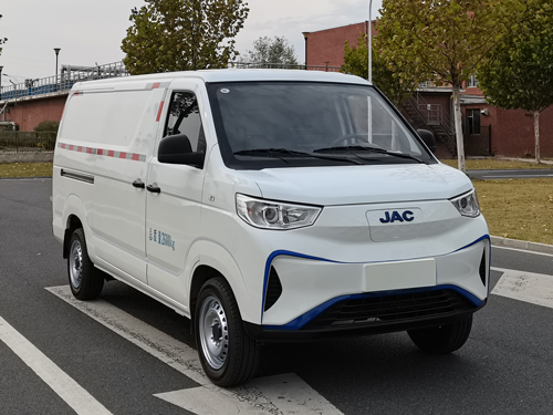 江淮牌HFC5030XXYEV2W純電動(dòng)廂式運(yùn)輸車公告圖片