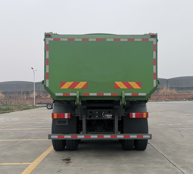 豪沃牌ZZ5317ZLJV3267Z11SEV换电式纯电动自卸式垃圾车公告图片