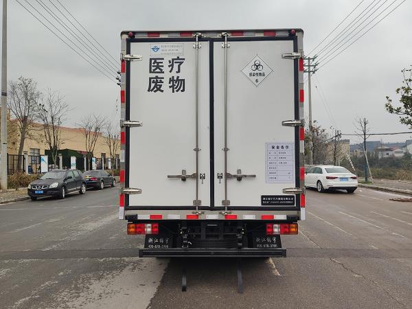 凱樂(lè)泰牌JYA5040XYY-JXW1醫(yī)療廢物轉(zhuǎn)運(yùn)車公告圖片