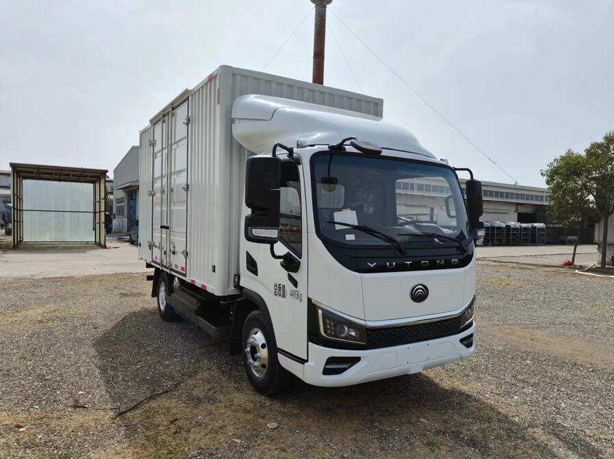 宇通牌ZKH5045XXYBEV5純電動廂式運(yùn)輸車公告圖片