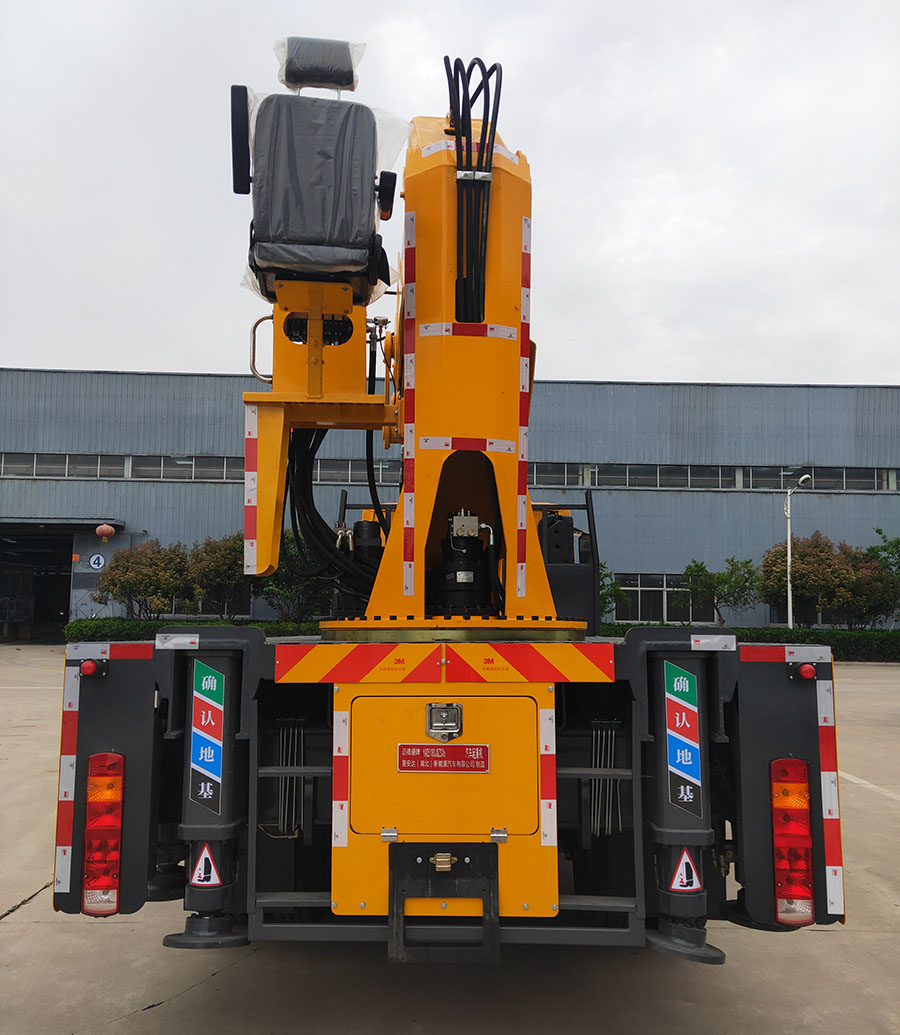 邁德盛牌YAD5180JQZSX6汽車起重機公告圖片