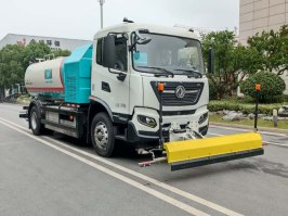 金驫牌YJW5180GQXBEV纯电动清洗车