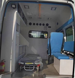 程力威牌CLW5045XJHCDP救護車公告圖片