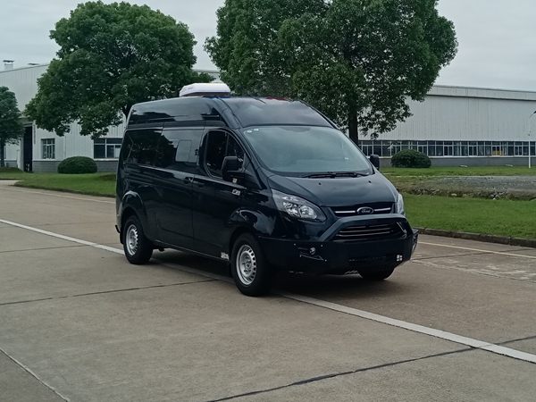 江改牌JX5039XYBZK6運(yùn)兵車公告圖片