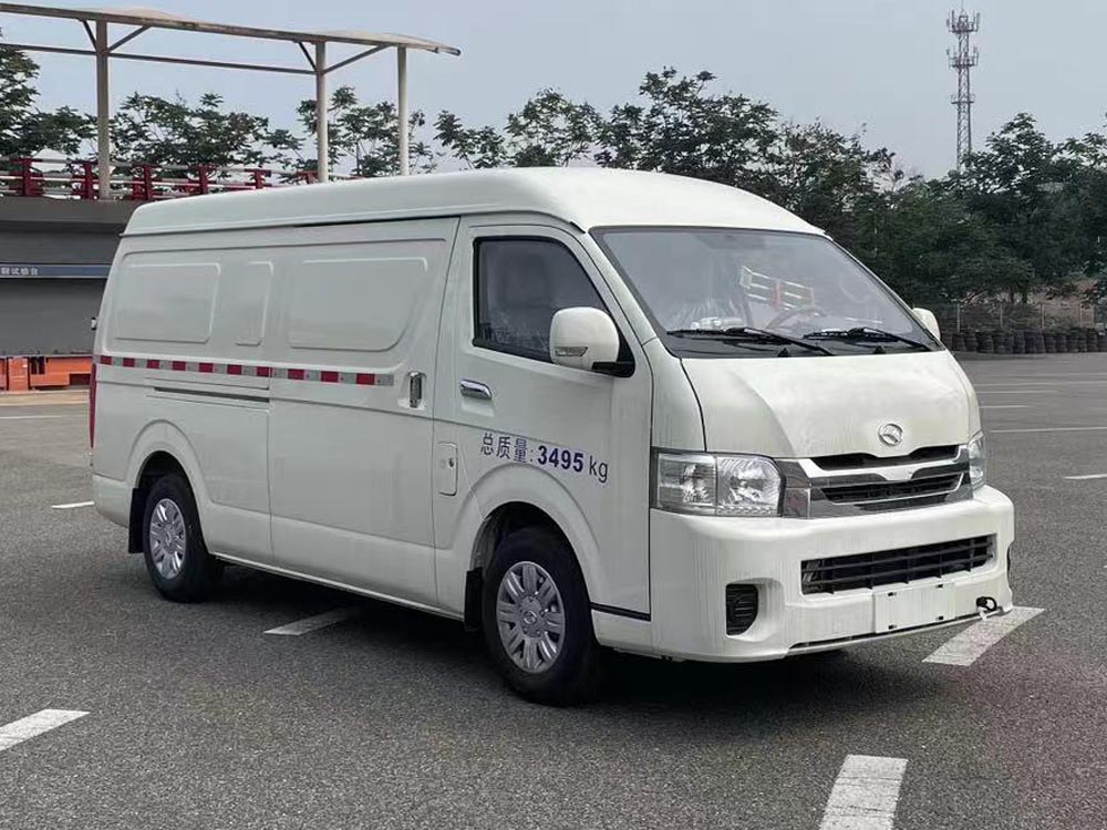 金龍牌XMQ5035XXYBEVL02純電動廂式運(yùn)輸車公告圖片