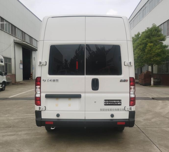 聚塵王牌HNY5041XLJZEQ6旅居車公告圖片