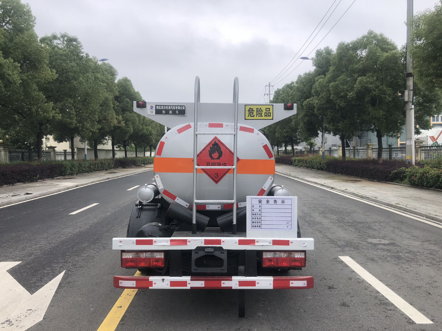 潤知星牌SCS5041GJYEQ6加油車公告圖片