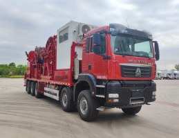 JR5550TLG连续油管作业车图片