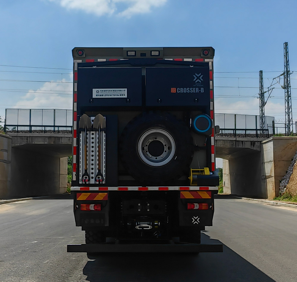 諾馬迪森牌LDY5161TSYA4宿營車公告圖片