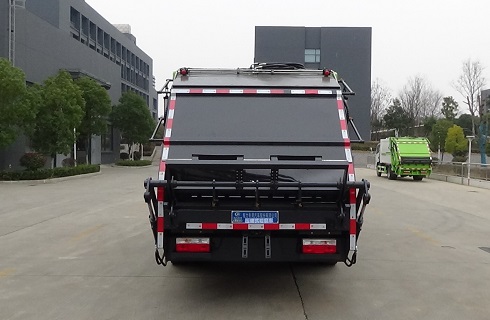程力威牌CLW5120ZYS6RL壓縮式垃圾車公告圖片