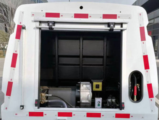 合加牌HJK5040TYHGEQBEV純電動路面養(yǎng)護車公告圖片