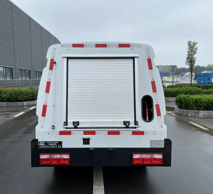 合加牌HJK5040TYHGEQBEV純電動路面養(yǎng)護車公告圖片