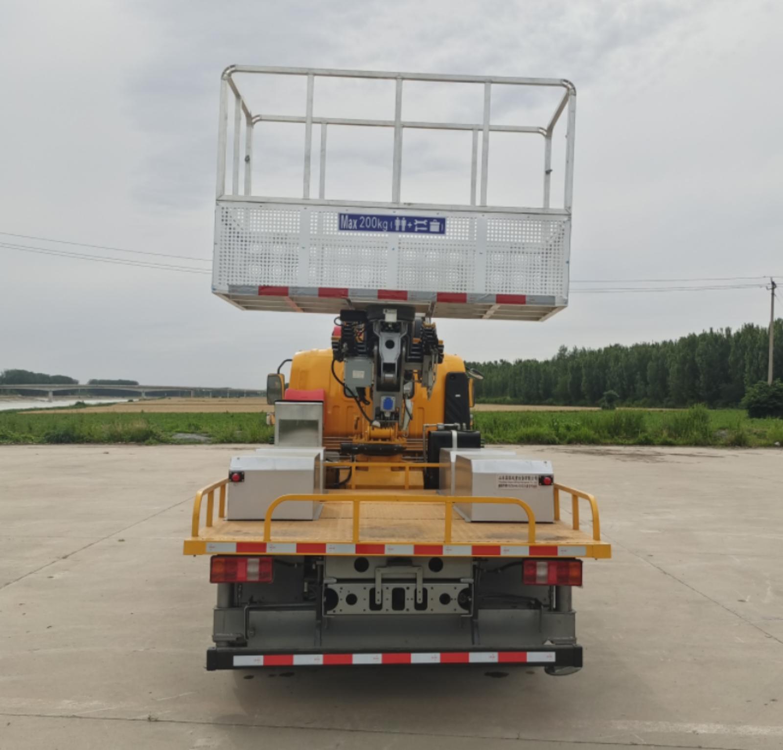 鑫國華牌XGZ5040JGKZZ6高空作業(yè)車公告圖片