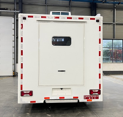 程力重工牌CLH5040XYLN6醫(yī)療車公告圖片