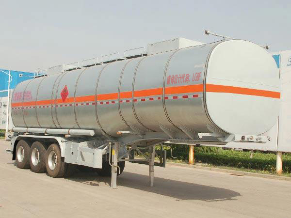 骏通牌11米33.7吨3轴铝合金易燃液体罐式运输半挂车(JF9408GRYB)