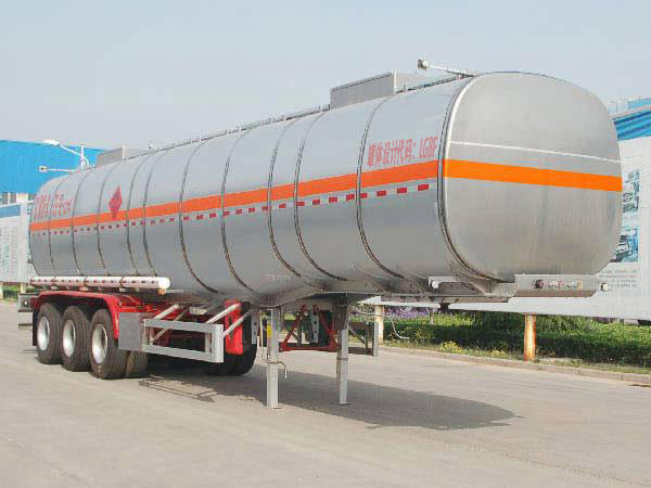 骏通牌12.5米33.7吨3轴铝合金易燃液体罐式运输半挂车(JF9404GRYB)