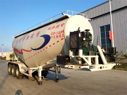 承威牌12米30.8吨3轴低密度粉粒物料运输半挂车(GCW9402GFL)