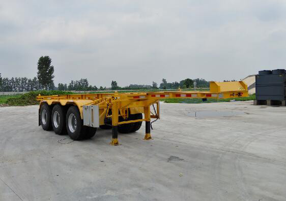 鲁英牌9.5米35.6吨3轴集装箱运输半挂车(JGT9401TJZ)