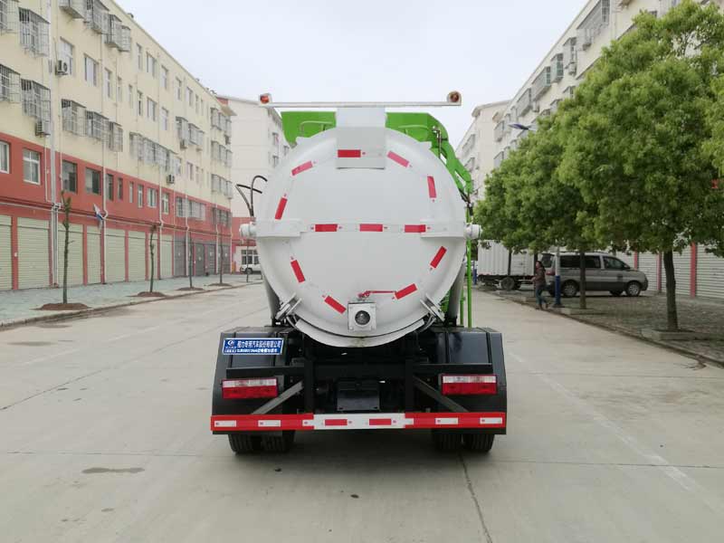 程力威牌CLW5080TCAH6餐廚垃圾車公告圖片