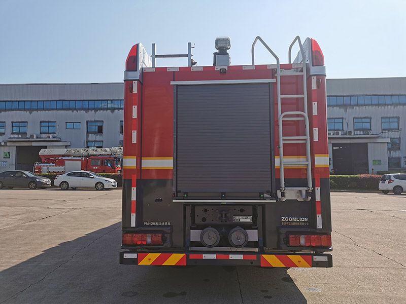 中联牌ZLF5281GXFPM120泡沫消防车公告图片