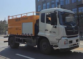 清洗车