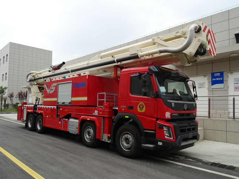 徐工牌XZJ5424JXFJP62/G1舉高噴射消防車公告圖片