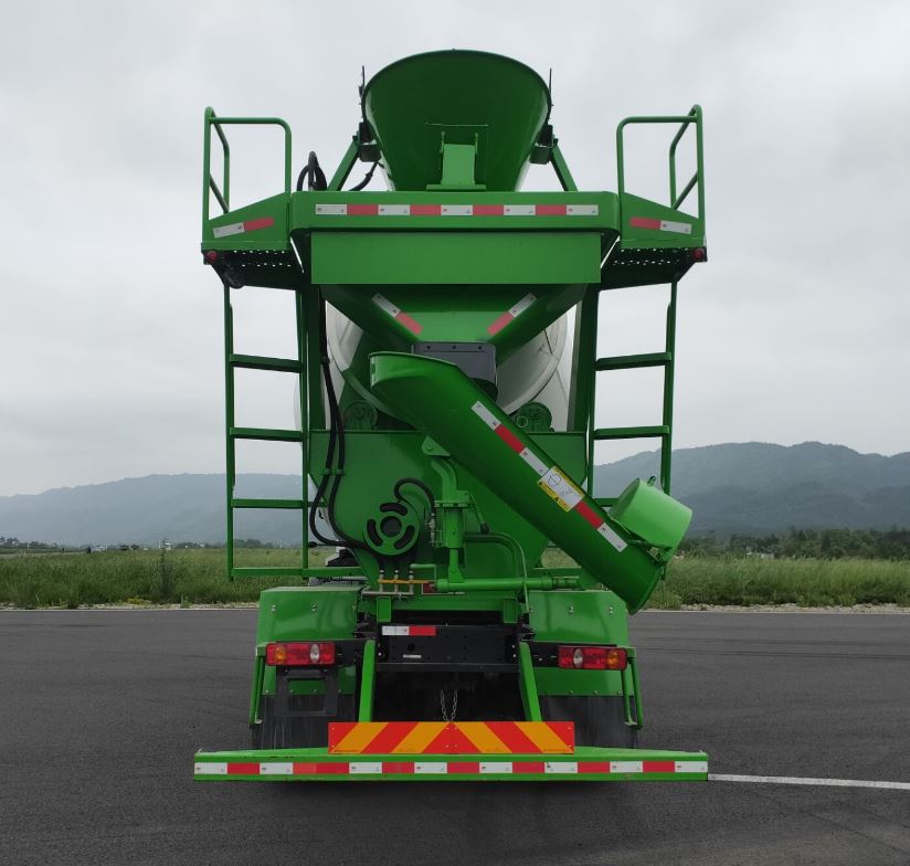 大運(yùn)牌DYZ5246GJBD6CC混凝土攪拌運(yùn)輸車公告圖片