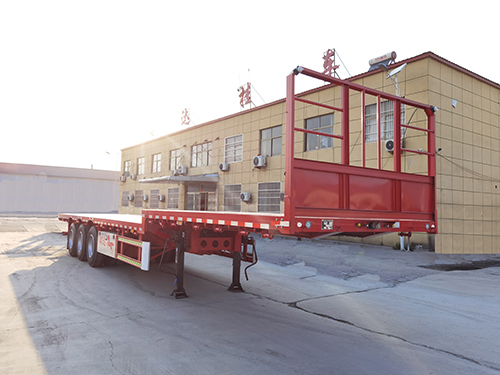 瑞郓牌13米34吨3轴平板运输半挂车(YRD9400TPBE)