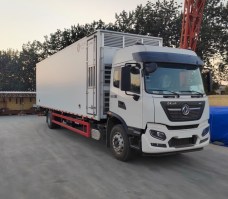 雏禽运输车
