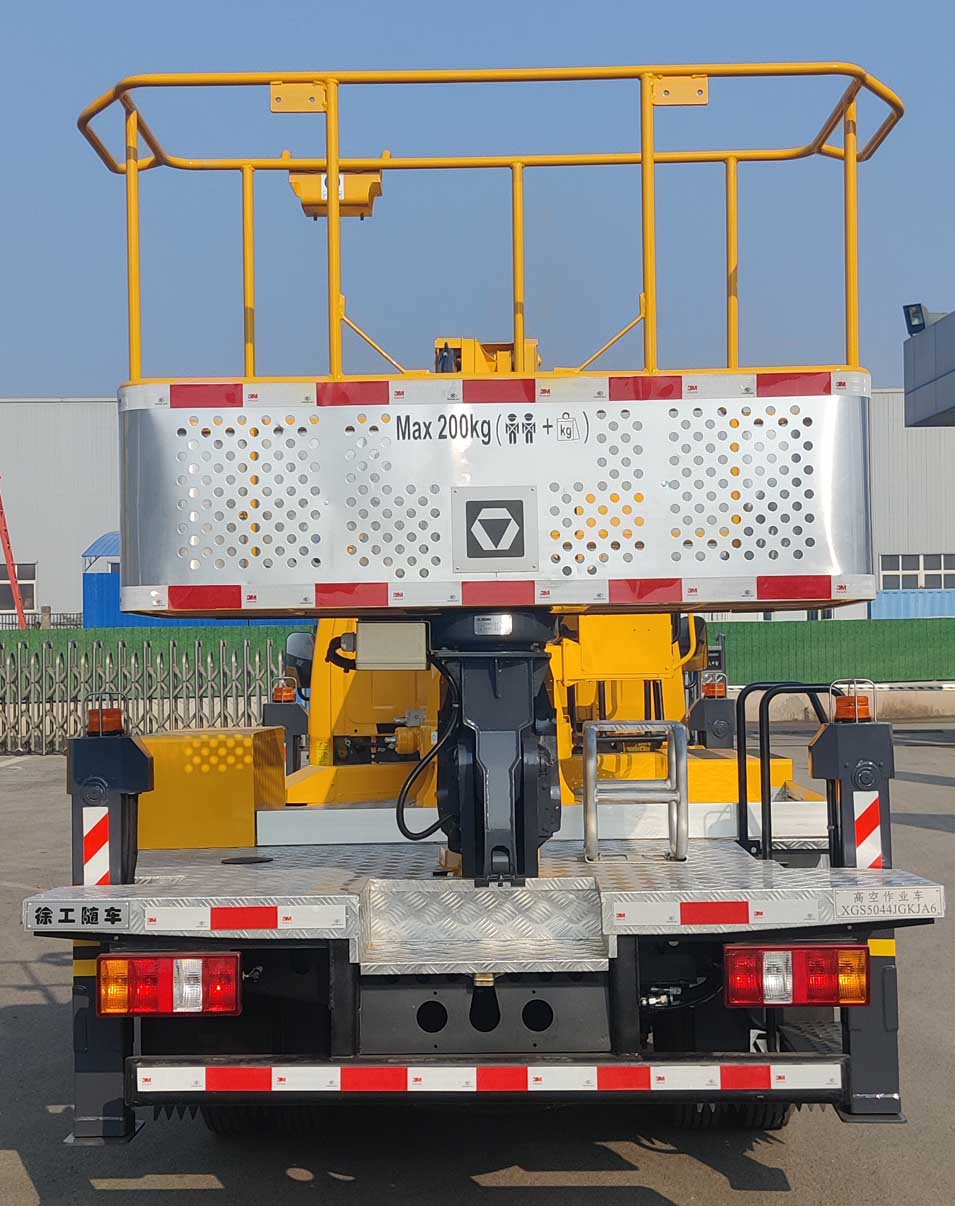 徐工牌XGS5044JGKJA6高空作業(yè)車公告圖片