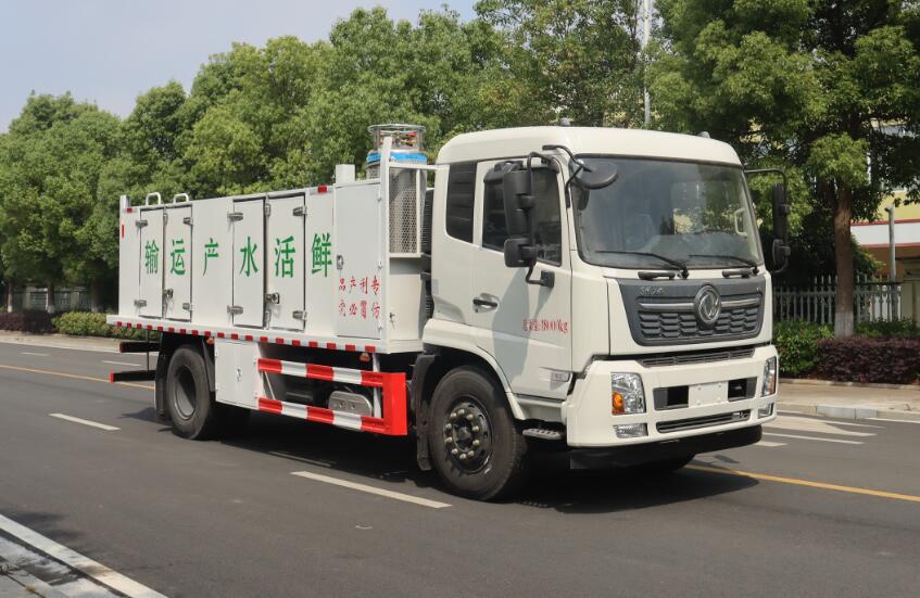 中汽力威牌HLW5181TSC6DF鮮活水產品運輸車