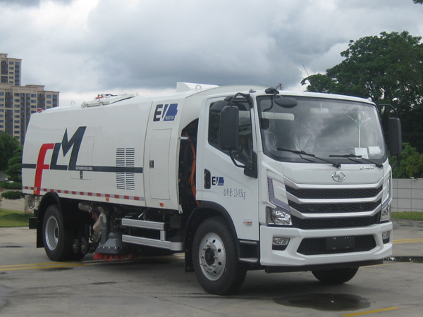 福龍馬牌FLM5120TXCNJBEV純電動(dòng)吸塵車公告圖片