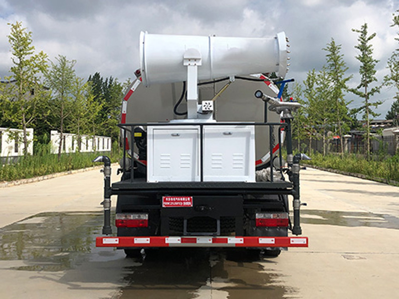 齊東方牌CLD5120GPSEQ6綠化噴灑車公告圖片