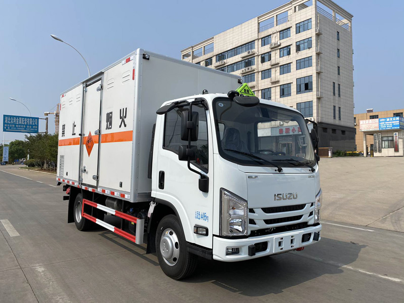 楚勝牌CSC5040XQYJW6爆破器材運輸車公告圖片